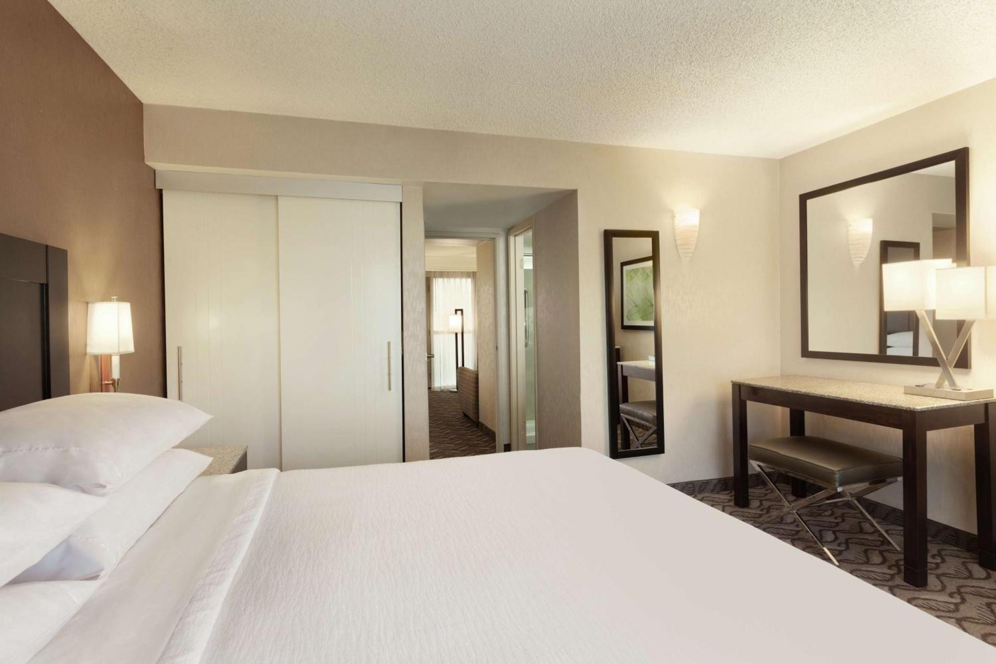 Embassy Suites By Hilton Arcadia-Pasadena Area Εξωτερικό φωτογραφία